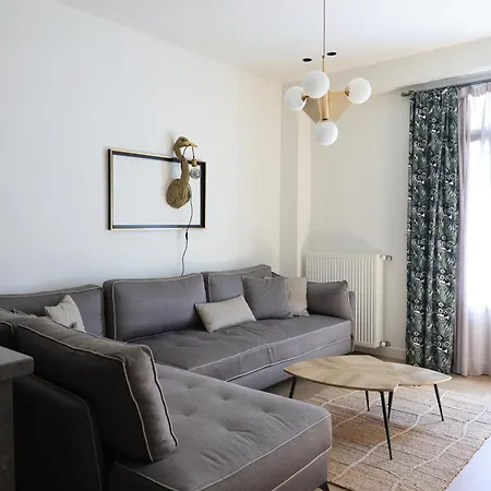 One By Skg 테살로니키